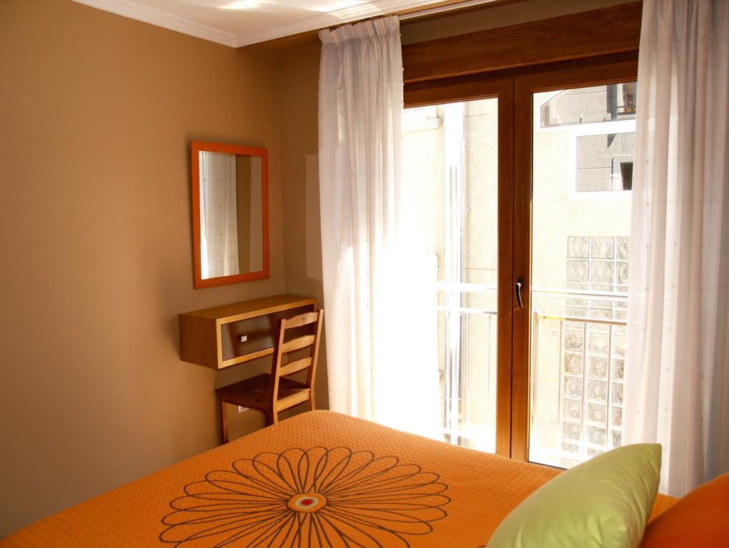 Apartamentos Barrosa II Portonovo Quarto foto